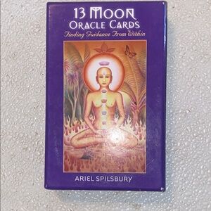 13 Moon Oracle Cards - Purple